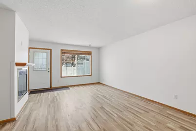 677 Mariner Way, Woodbury, MN 55129 - Photo 6