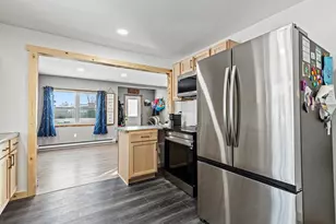 302 S Oak St, Hendricks, MN 56136 - Photo 10