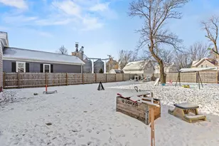 302 S Oak St, Hendricks, MN 56136 - Photo 6