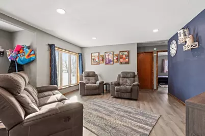 302 S Oak Street, Hendricks, MN 56136 - Photo 14