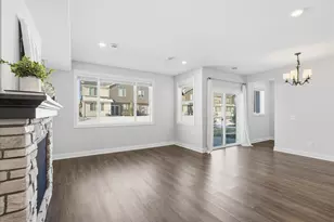 1715 Southpoint Ln, Hudson, WI 54016 - Photo 10