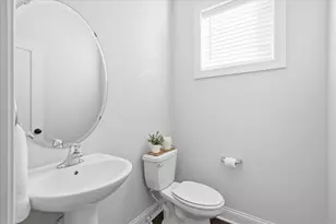 1715 Southpoint Ln, Hudson, WI 54016 - Photo 14