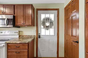 532 W Radichel St, Lake Crystal, MN 56055 - Photo 8