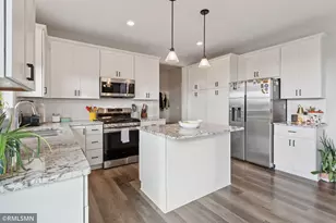 6388 Jeffery Ave S, Cottage Grove, MN 55016 - Photo 14