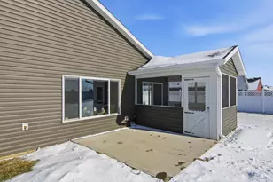 918 21st St, Wabasha, MN 55981 - Photo 6