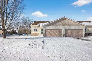 1596 Chartreux Ave, Shakopee, MN 55379 - Photo 4