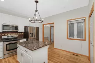 17896 Glasgow Way, Lakeville, MN 55044 - Photo 10