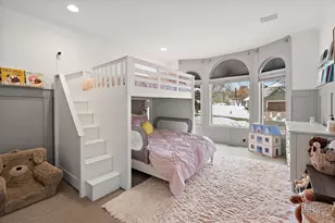 5200 Malibu Dr, Edina, MN 55436 - Photo 42