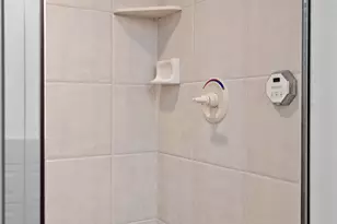 5200 Malibu Dr, Edina, MN 55436 - Photo 58