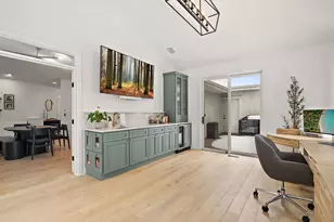 5200 Malibu Dr, Edina, MN 55436 - Photo 36