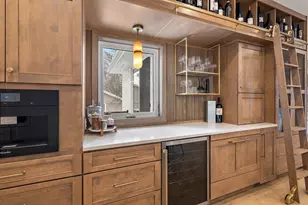 5200 Malibu Dr, Edina, MN 55436 - Photo 8