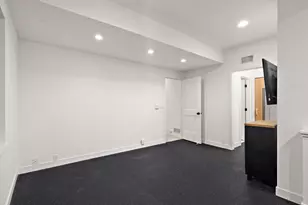 5200 Malibu Dr, Edina, MN 55436 - Photo 56