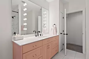 5200 Malibu Dr, Edina, MN 55436 - Photo 46