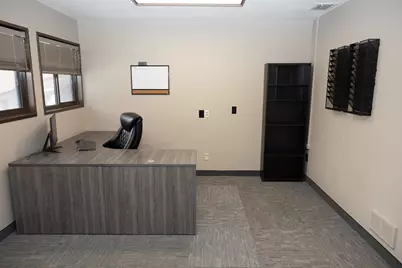 710 Division Street S, Northfield, MN 55057 - Photo 2