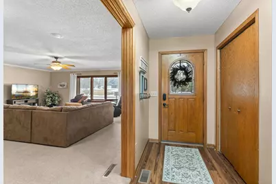 33584 Washington Street NE, Cambridge, MN 55008 - Photo 8