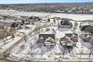 144 Century Trl, Lino Lakes, MN 55014 - Photo 2