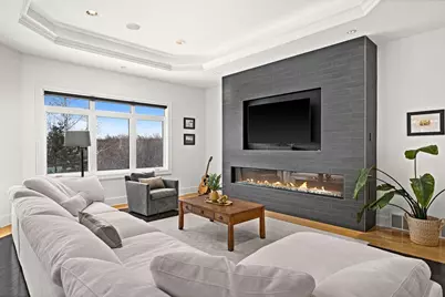 560 Marshall Street, Duluth, MN 55803 - Photo 10