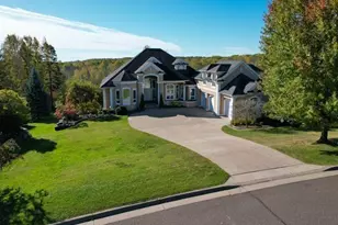 560 Marshall St, Duluth, MN 55803 - Photo 78