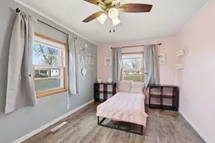 125 S Eagle St, Belle Plaine, MN 56011 - Photo 18