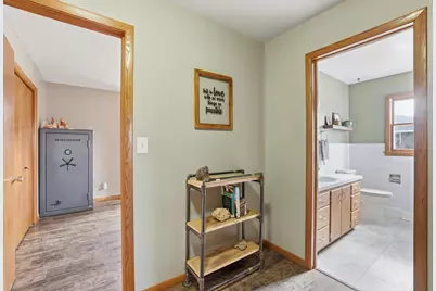 125 S Eagle Street, Belle Plaine, MN 56011 - Photo 12