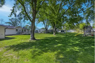 125 S Eagle Street, Belle Plaine, MN 56011 - Photo 28