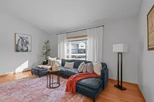 819 Moonlight Pl, Woodbury, MN 55125 - Photo 8