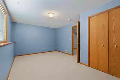 819 Moonlight Place, Woodbury, MN 55125 - Photo 28