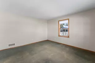 809 Ivy Ln, Eagan, MN 55123 - Photo 24