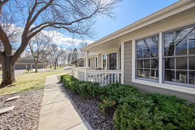 809 Ivy Lane, Eagan, MN 55123 - Photo 8