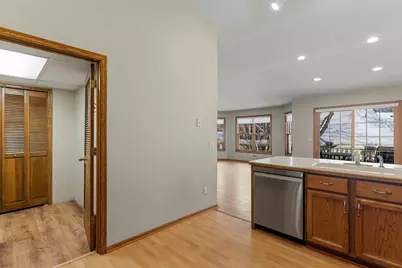 809 Ivy Lane, Eagan, MN 55123 - Photo 20