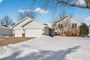 8446 Jergen Ave S, Cottage Grove, MN 55016 - Photo 2