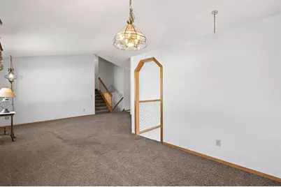 8446 Jergen Avenue S, Cottage Grove, MN 55016 - Photo 4