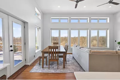 725 N Linden Street, Belle Plaine, MN 56011 - Photo 10