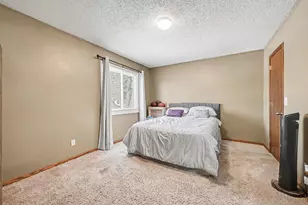 8305 Tamarack Trail, Eden Prairie, MN 55347 - Photo 14