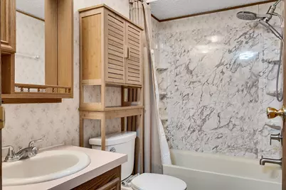 17 Terri Circle Drive, Holmen, WI 54636 - Photo 20