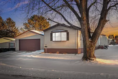 17 Terri Circle Drive, Holmen, WI 54636 - Photo 1