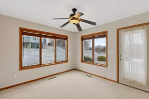 6427 Bandel Hills Ln NW, Rochester, MN 55901 - Photo 16