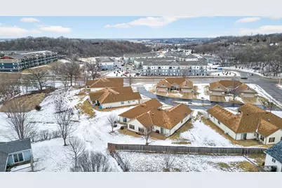 6427 Bandel Hills Lane NW, Rochester, MN 55901 - Photo 46