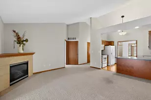 6427 Bandel Hills Ln NW, Rochester, MN 55901 - Photo 14