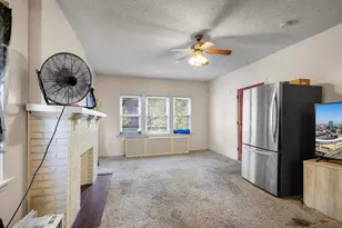 918 Queen Ave N, Minneapolis, MN 55411 - Photo 38