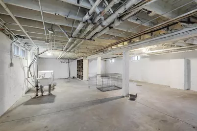 918 Queen Avenue N, Minneapolis, MN 55411 - Photo 40