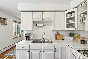 2307 Unity Ave N, Golden Valley, MN 55422 - Photo 8