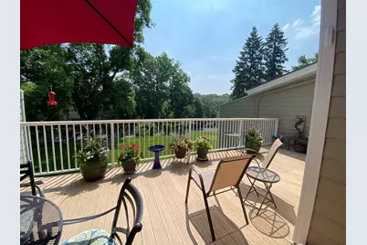 8276 Kingslee Road, Bloomington, MN 55438 - Photo 8