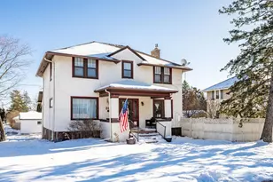 312 N 40th Ave E, Duluth, MN 55804 - Photo 1