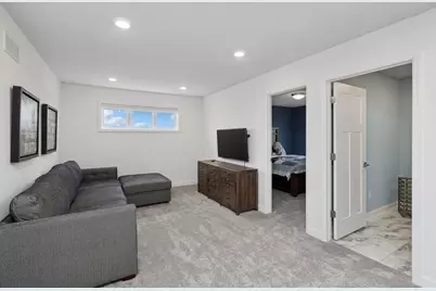 2563 Aspen Court, Shakopee, MN 55379 - Photo 6