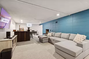 4148 Chowen Ave S, Minneapolis, MN 55410 - Photo 12