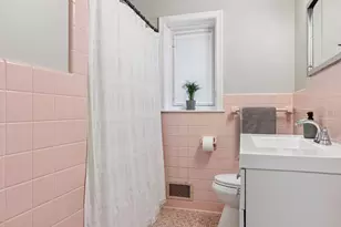 4148 Chowen Ave S, Minneapolis, MN 55410 - Photo 10