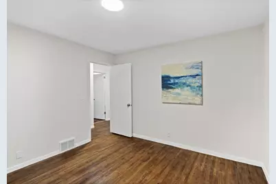 7048 Kentucky Avenue N, Brooklyn Park, MN 55428 - Photo 14