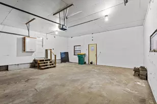 7048 Kentucky Ave N, Brooklyn Park, MN 55428 - Photo 18