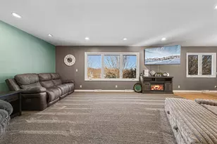 14159 Summit Ln, Waseca, MN 56093 - Photo 18